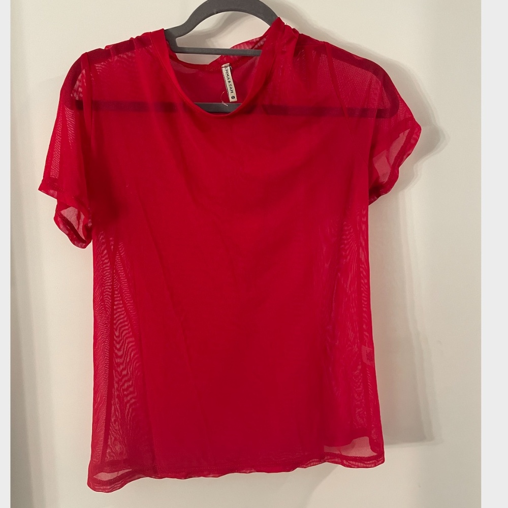 Red mesh Emma + Sam top